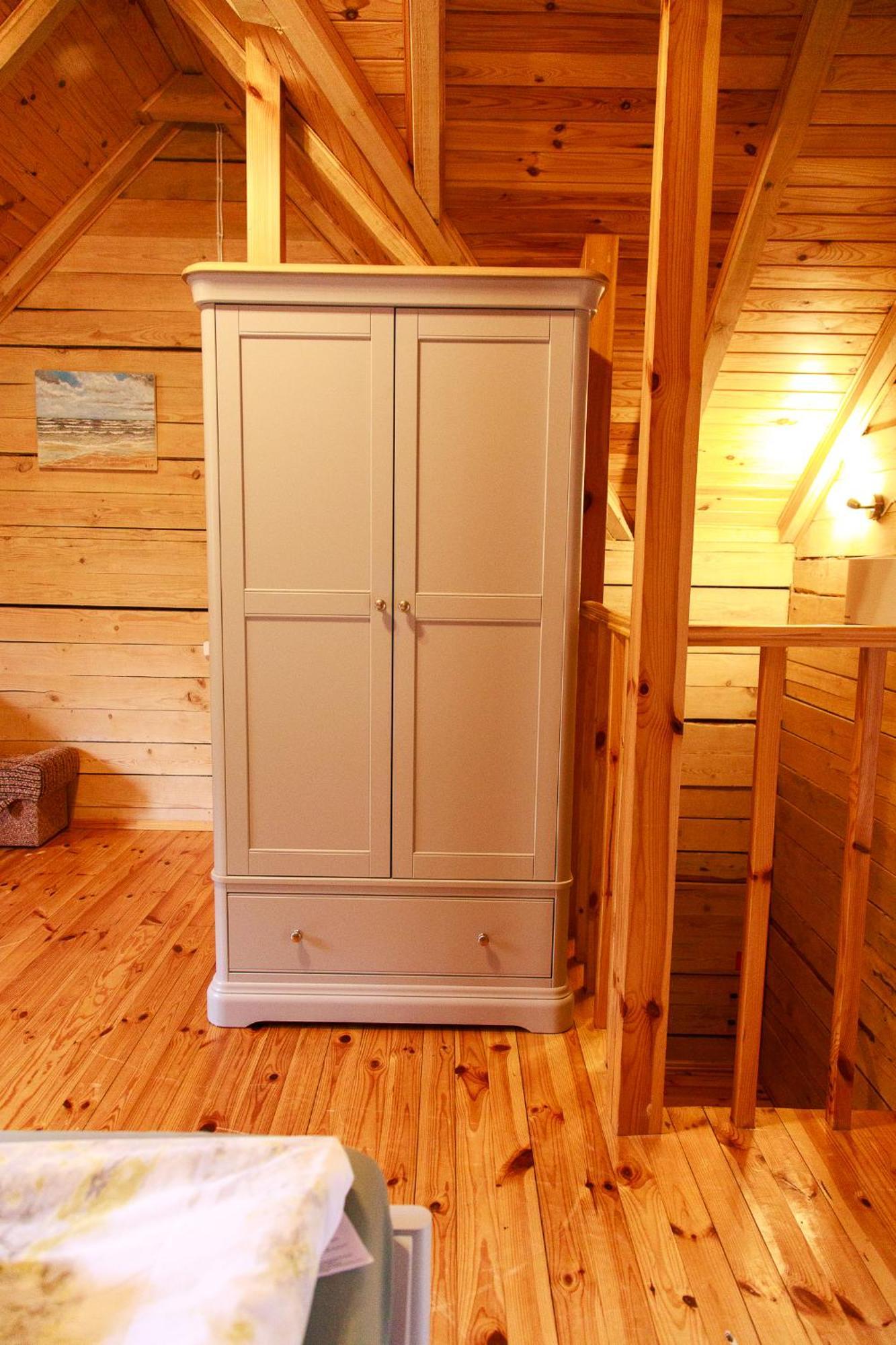 Roze Guest Houses Sklandas แบร์นาติ ภายนอก รูปภาพ